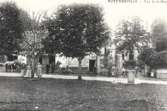 Eglise Vue de la place