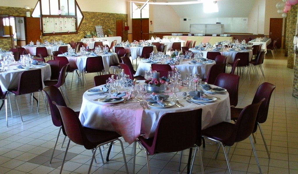 Présentation de la salle des fêtes Moyenneville Présentation de la salle des fêtes Moyenneville